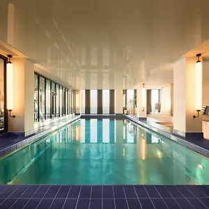 4* Apartahotel Adina