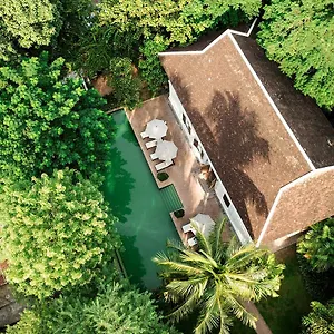 https://satri-house.hotelsluangprabang.com