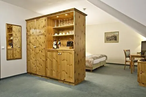 Hotel Freisinger Hof München 4*,