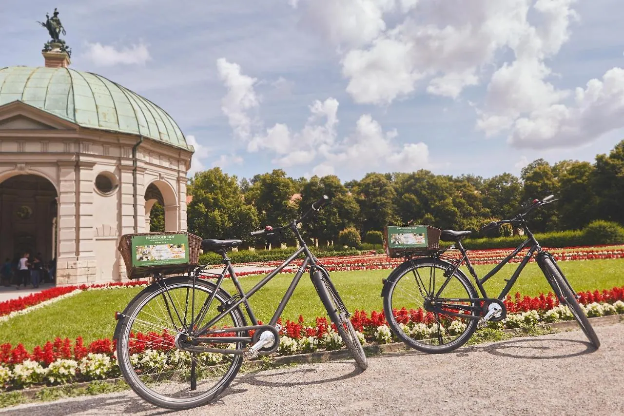 Hotel Freisinger Hof Munich 4*,